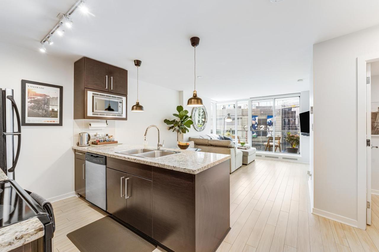 Heart Of Downtown 1 Bd Entire Condo - Pool, Gym, Parking, Office, Ac Ванкувер Экстерьер фото